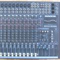 Альбом - Продам Mackie CFX 12 та  підсилювач "ONE 2000"