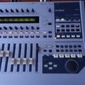Альбом - Мікшерный пульт  YAMAHA 01X 