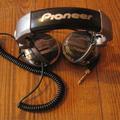 Альбом -  Наушники Pioneer HDJ-1000