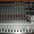 Альбом - Пульт мікшерний behringer xenyx 1832fx