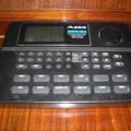 Альбом - Барабани Alesis Sr-16