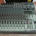 Альбом - Мікшерний пульт Behringer Xenyx 1832Fx.