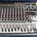 Альбом - Продам микшерный пульт Behringer Xenyx 1832FX  5100грн.