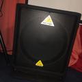 Альбом - BEHRINGER ACTIVE SUBWOOFER VQ1800D