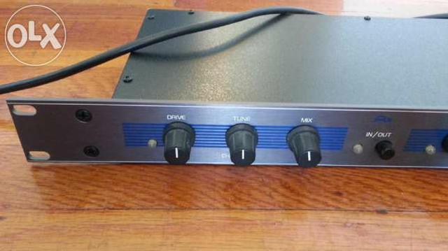 163516537_4_644x461_aphex-aural-exciter-type-b-hobbi-otdyh-i-sport.jpg|Соляр Мар'ян