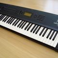 Альбом - Синтезатор KORG X3 ціна 2500 грн.