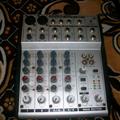 Альбом - Мікшерний пульт BEHRINGER EURORACK-UB802