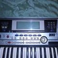 Альбом - Продам Yamaha PSR-550