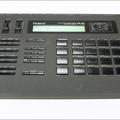 Альбом -   Куплю Roland R-8 Drum Machine 