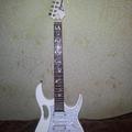 Альбом - Ibanez JEM7V (WH) (реплика).
