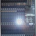 Альбом - продам активный микшер Yamaha EMX 5016CF..