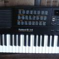 Альбом - Синтезатор ROLAND E-14