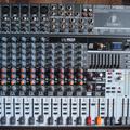 Альбом - Мікшер "BEHRINGER" X1832USB