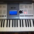 Альбом - Yamaha PSR-E403 + пюпiтр i чoхол. 4000грн.