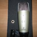 Альбом - Продам студійний конденсаторний мікрофон Behringer c-1