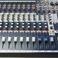 Альбом - мікшерний пульт Soundcraft EFX8