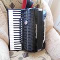 Альбом - Акордеон нiмецький Royal Standard Meteor